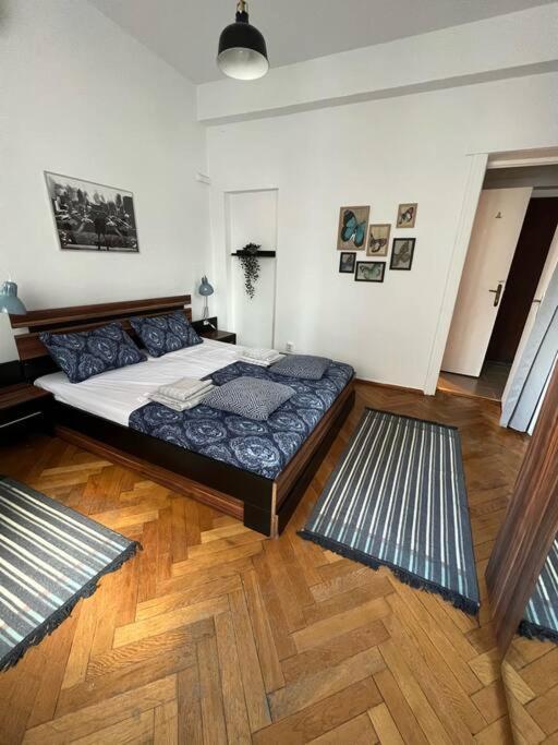 Apartament Ultracentral Universitate 布加勒斯特 外观 照片